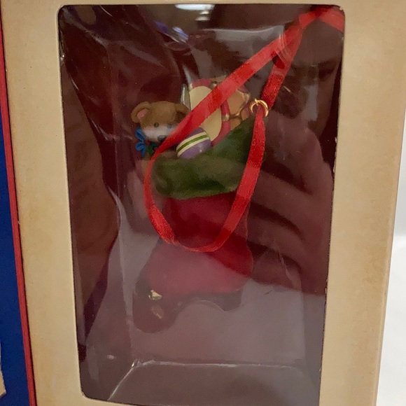 NEW Vintage Hallmark Keepsake Christmas Ornament - Picture 2 of 8